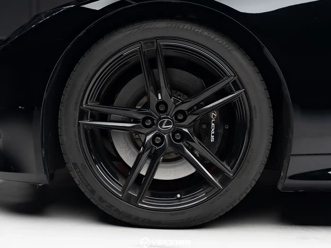 Lexus LC 2021 500h Special Edition фото 17