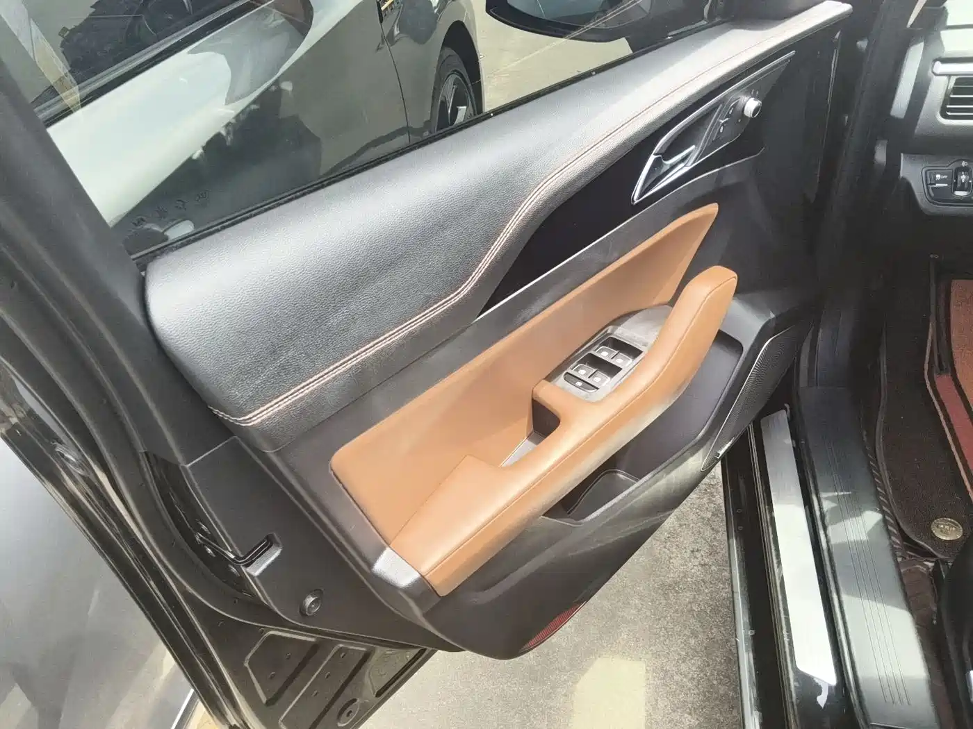 Hongqi H5 2019 30TD Smart Connect Rhythm Edition фото 7