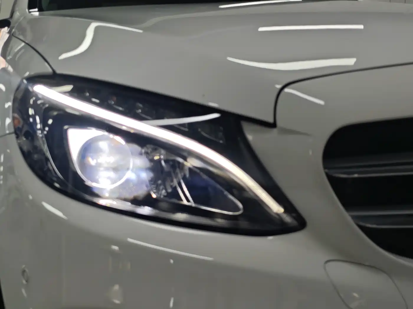 Mercedes-Benz C-Class 2018 C 200 L Sport Achievement Special Edition фото 14