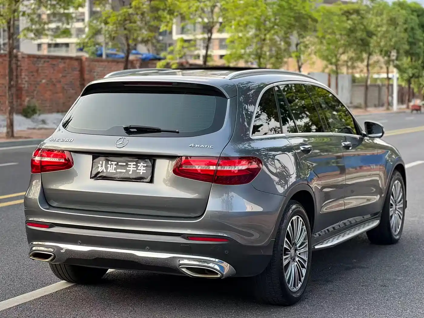 Mercedes-Benz GLC 2016 GLC 260 4MATIC Dynamic фото 4