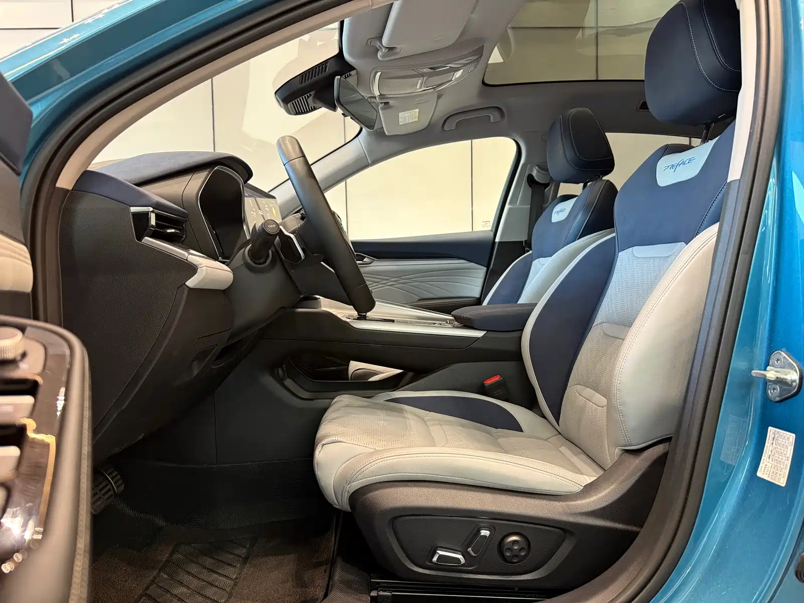 Фото 5 - Geely Preface