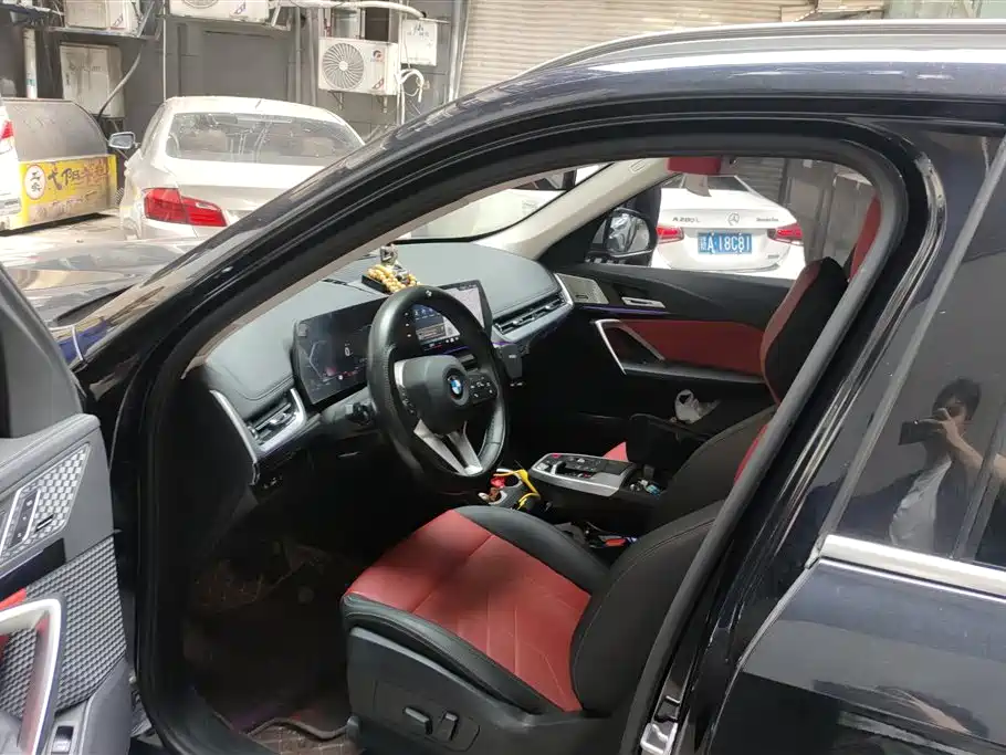 BMW X1 2023 sDrive25Li X Design Package фото 9