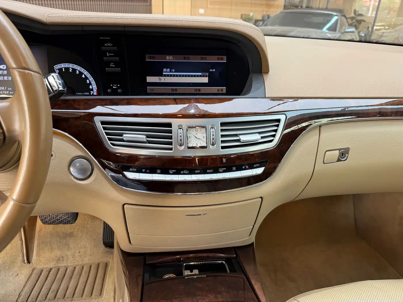 Mercedes-Benz S-Class 2010 S 350 L Luxury фото 8