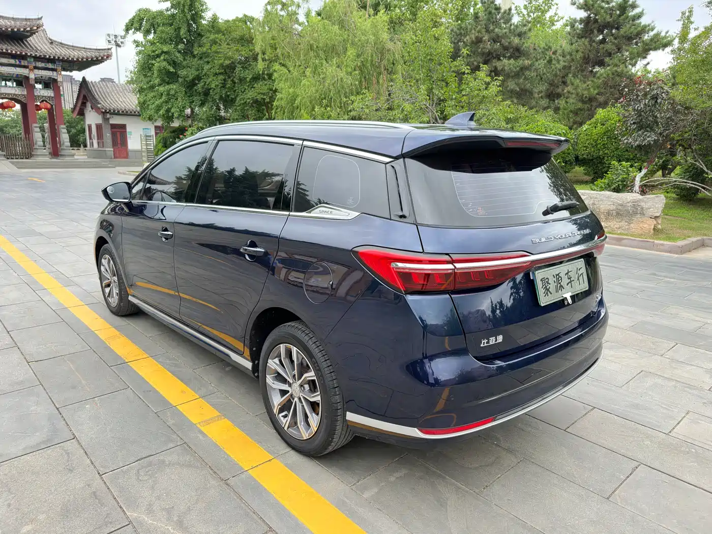 BYD Song MAX 2021 Upgrade 1.5T Automatic Premium Edition 7-Seater фото 5