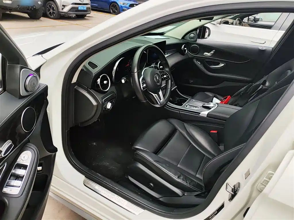 Mercedes-Benz C-Class 2019 C 180 L Fashion Sport Edition фото 16