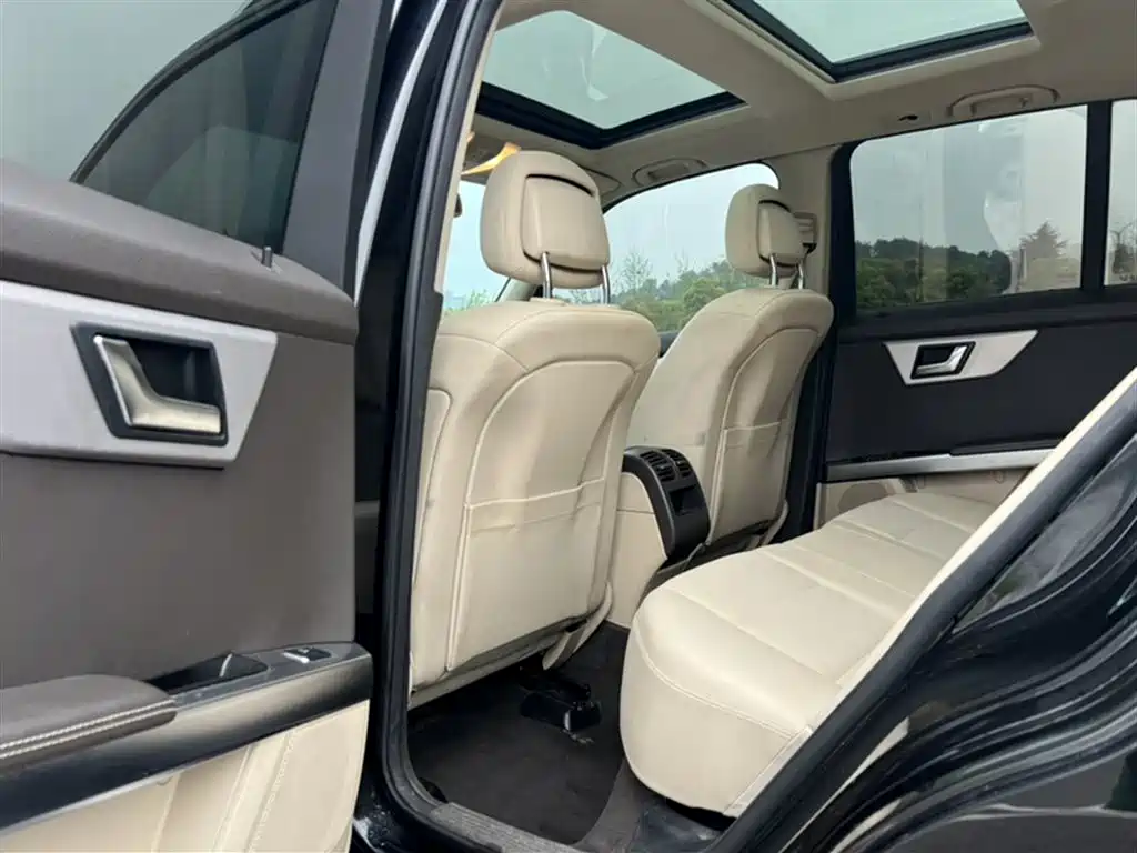 Mercedes-Benz GLK-Class 2015 GLK 260 4MATIC Dynamic Ultimate Edition фото 13