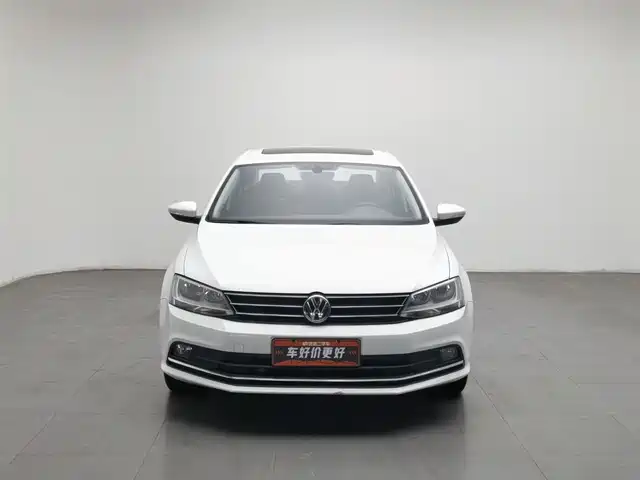 Volkswagen Sagitar 2018 1.6L Automatic Comfort — фото 3