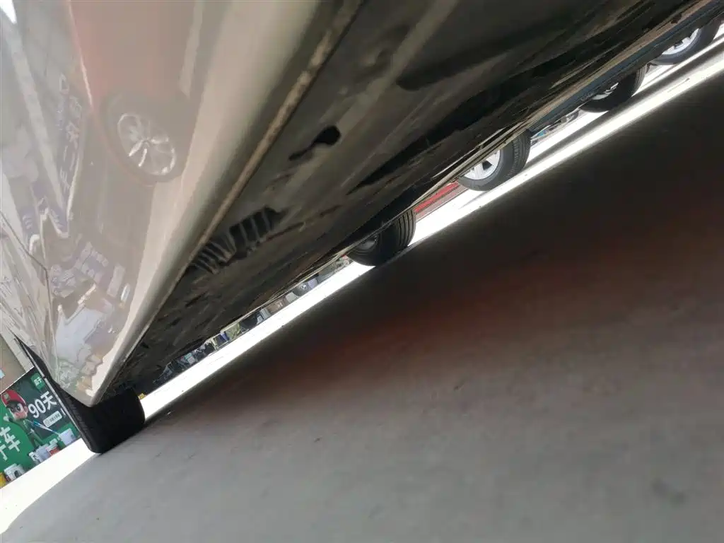 BMW 1 Series (Import) 2013 Facelift 116i Leading Model фото 21