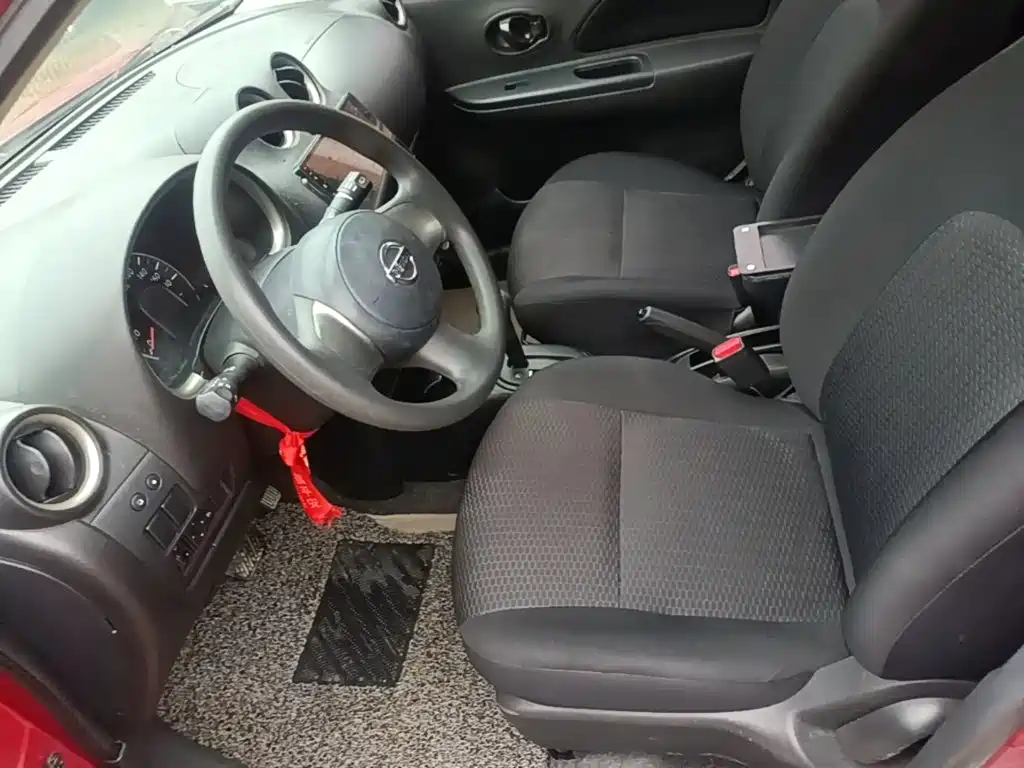 Nissan March 2014 2010 1.5L Automatic Easy Shine Edition