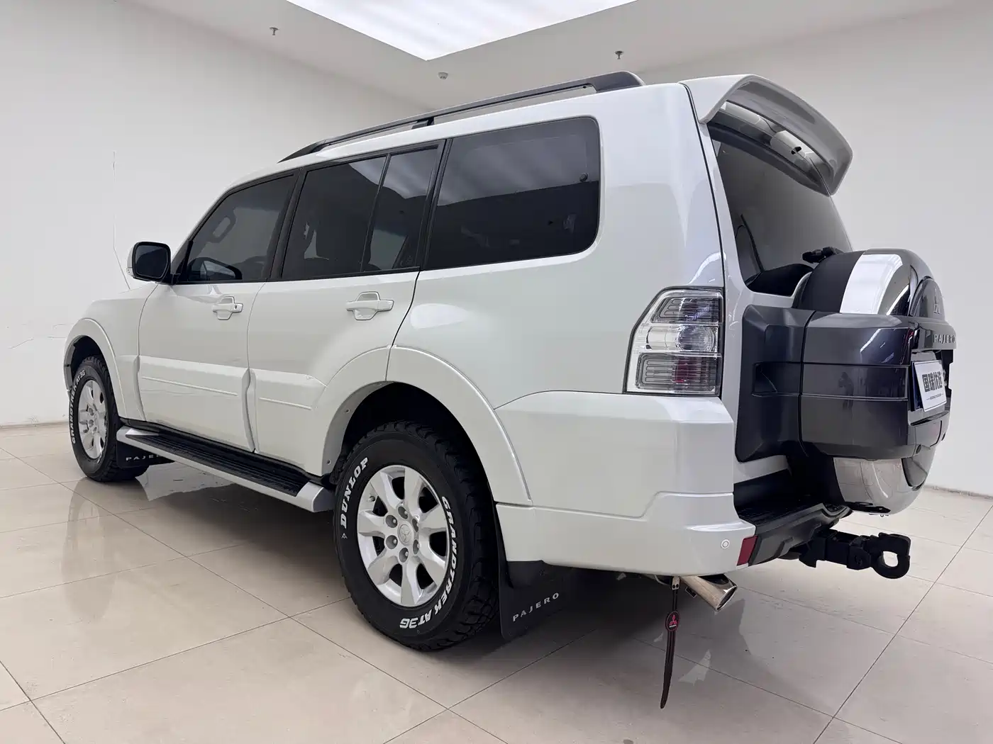 Mitsubishi Pajero (Import) 2018 3.0L Automatic Comfort Version фото 4
