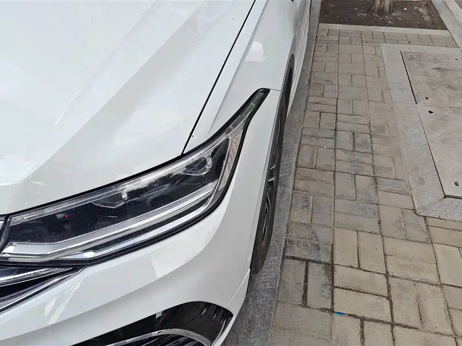 Volkswagen Tiguan L 2023 Facelift 330TSI Auto FWD R-Line Premium фото 5