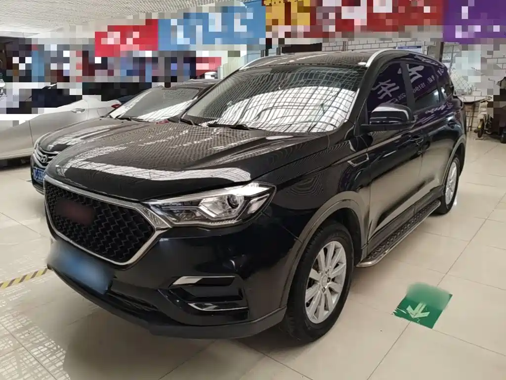 Sinotruk VGV VGV U70 2020 2020 1.5T Manual Comfort 5-seater
