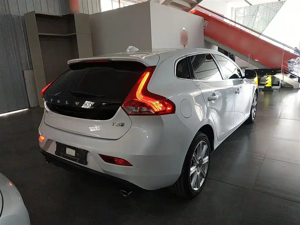 Volvo V40 2019 2019 T3 Inscription