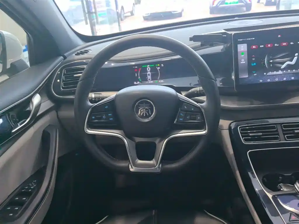 BYD Qin PLUS 2021 EV 400KM Luxury Model фото 11