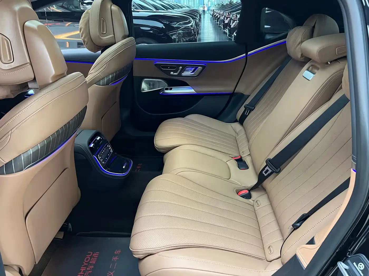 Mercedes-Benz E-Class 2025 E 300 L Luxury фото 10
