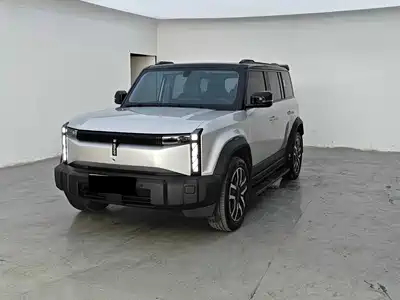 iCAR 03