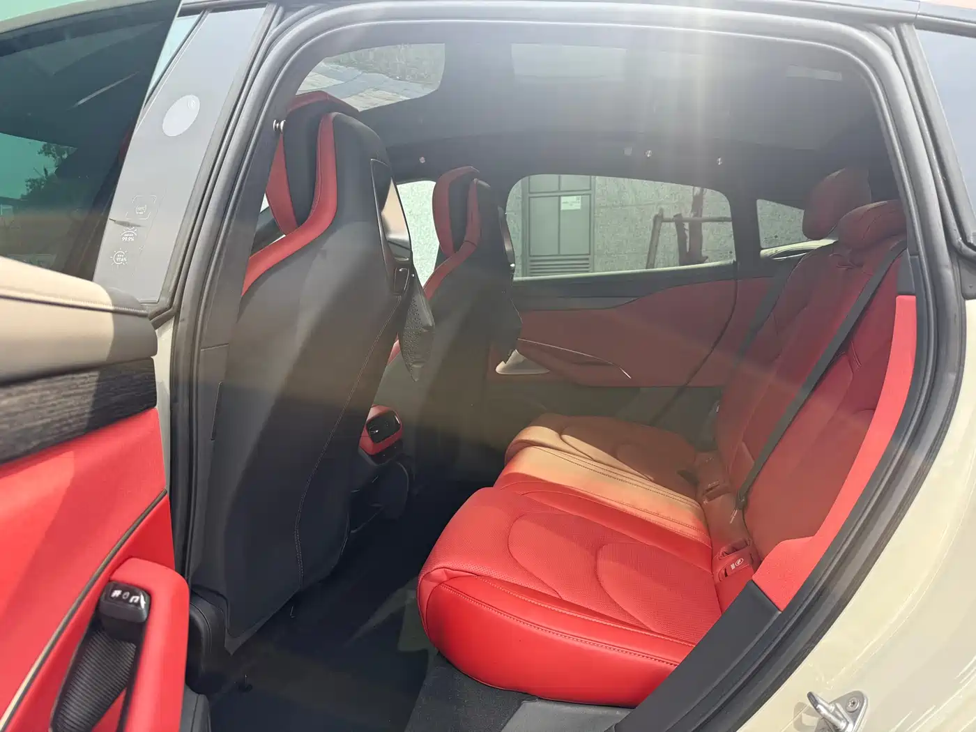 XIAOMI CAR XIAOMI SU7