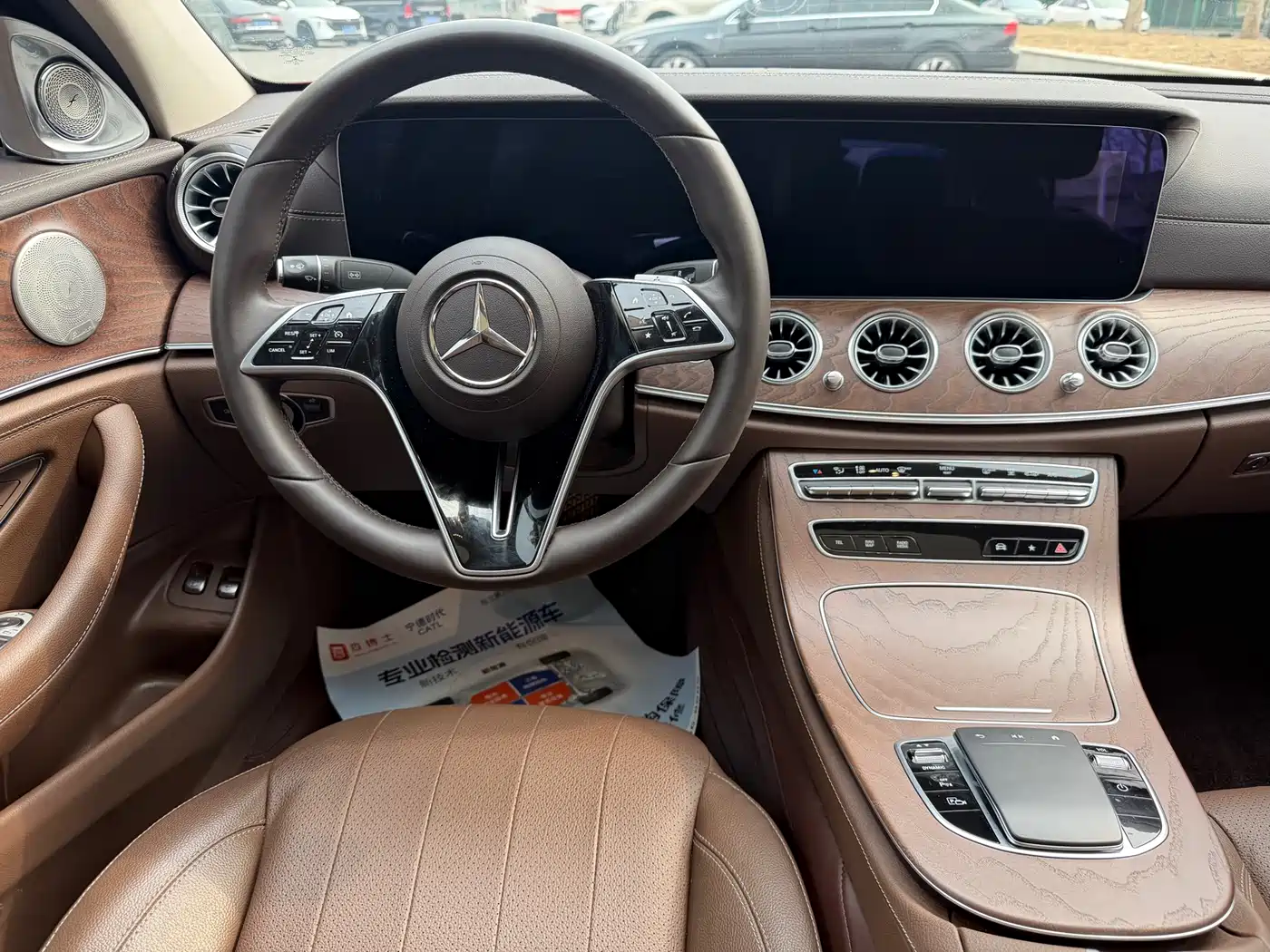 Mercedes-Benz E-Class New Energy 2023 E 350 e L Plug-in Hybrid Sedan фото 5