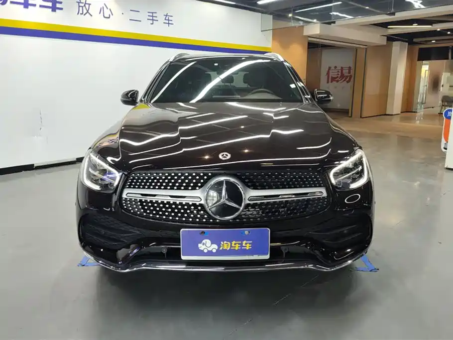 Mercedes-Benz GLC 2022 Facelift II GLC 260 L 4MATIC Luxury фото 2