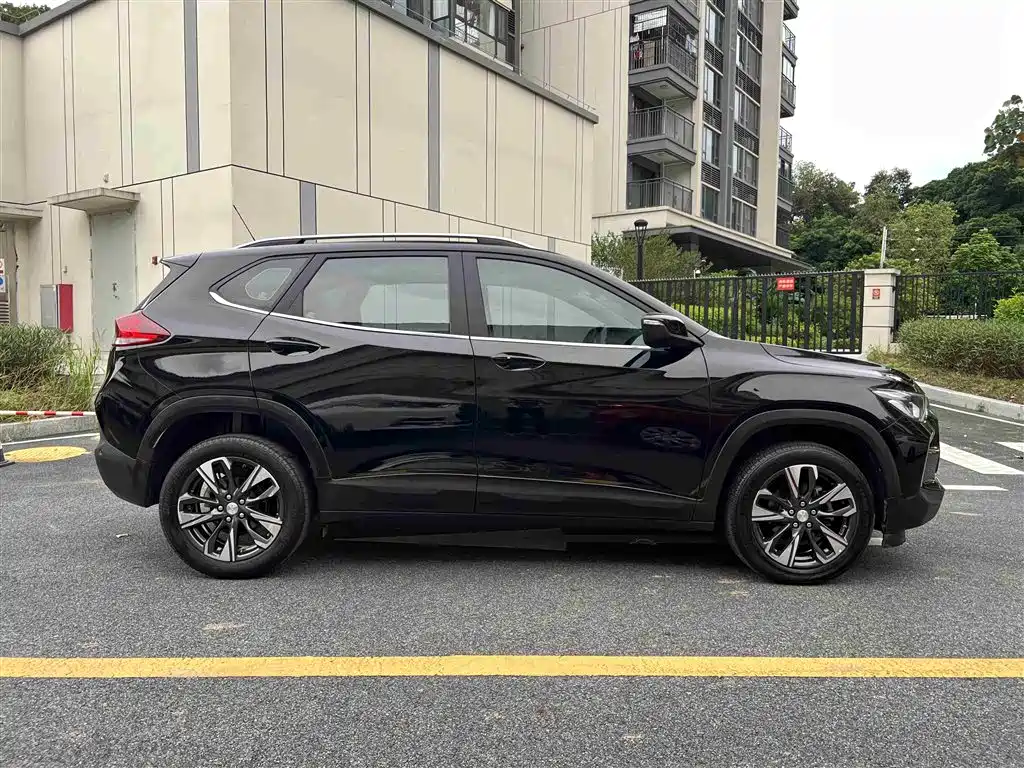 Chevrolet Trax 2019 Redline 325T Auto Fun Edition China VI фото 7