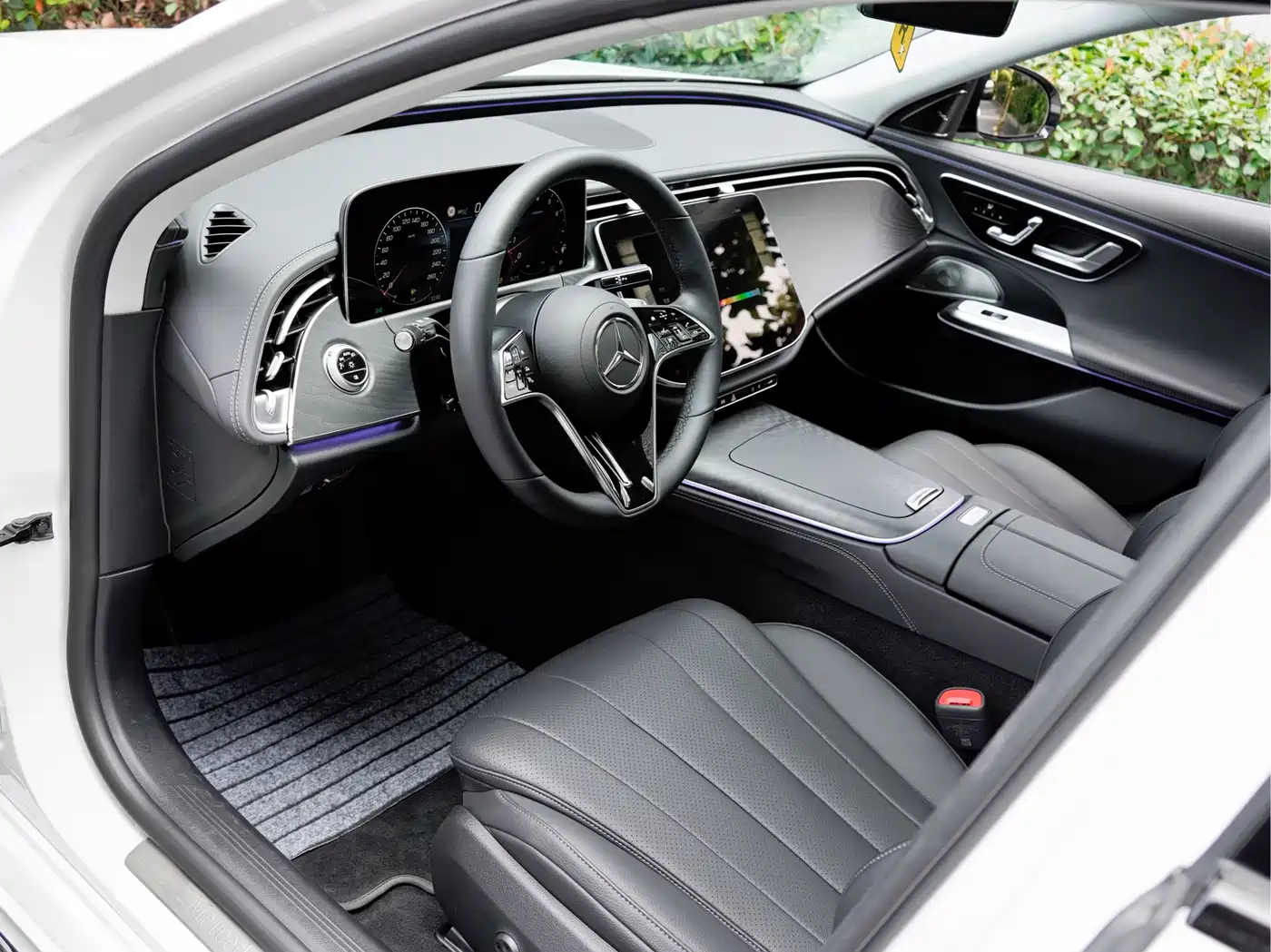 Mercedes-Benz E-Class (Import) 2025 2024 E 300 Fashion Sport Edition