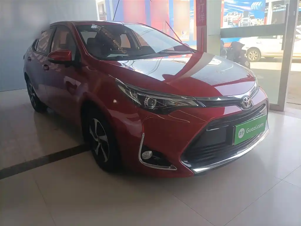 Toyota Levin 2017 Facelift 185T CVT Elite (China V) фото 4