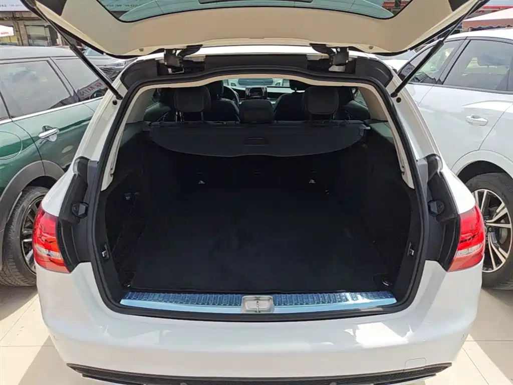 Mercedes-Benz C-Class (Import) 2015 C 200 Estate фото 19