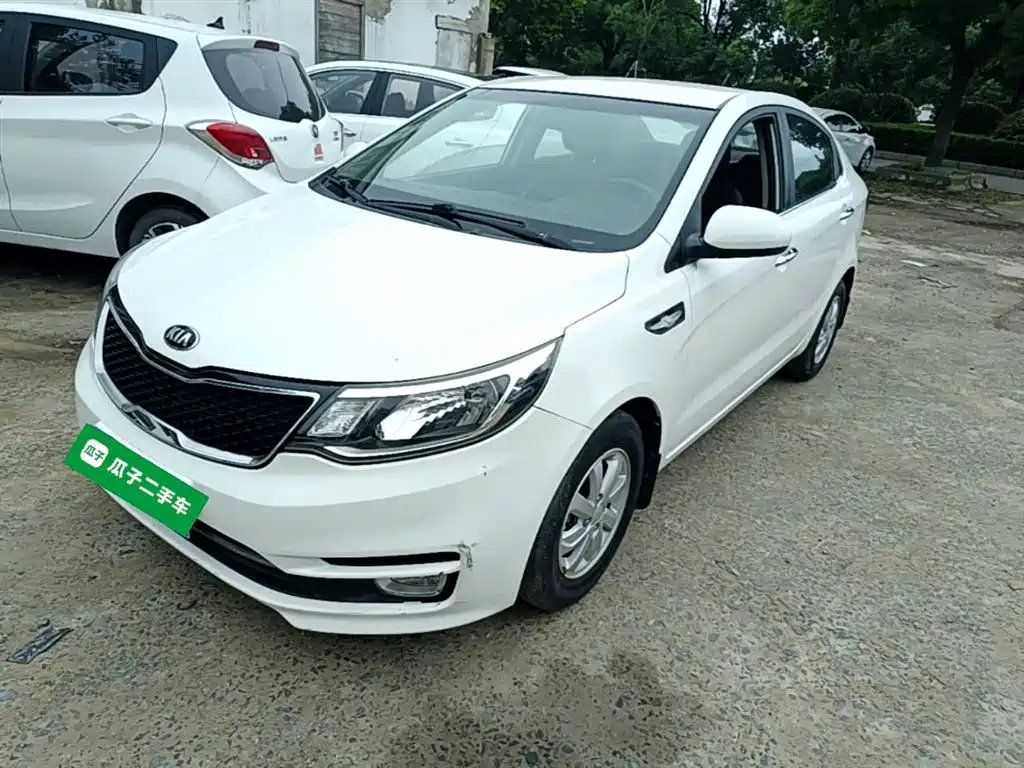 Kia K2 2015 Sedan 1.4L MT GLS фото 2