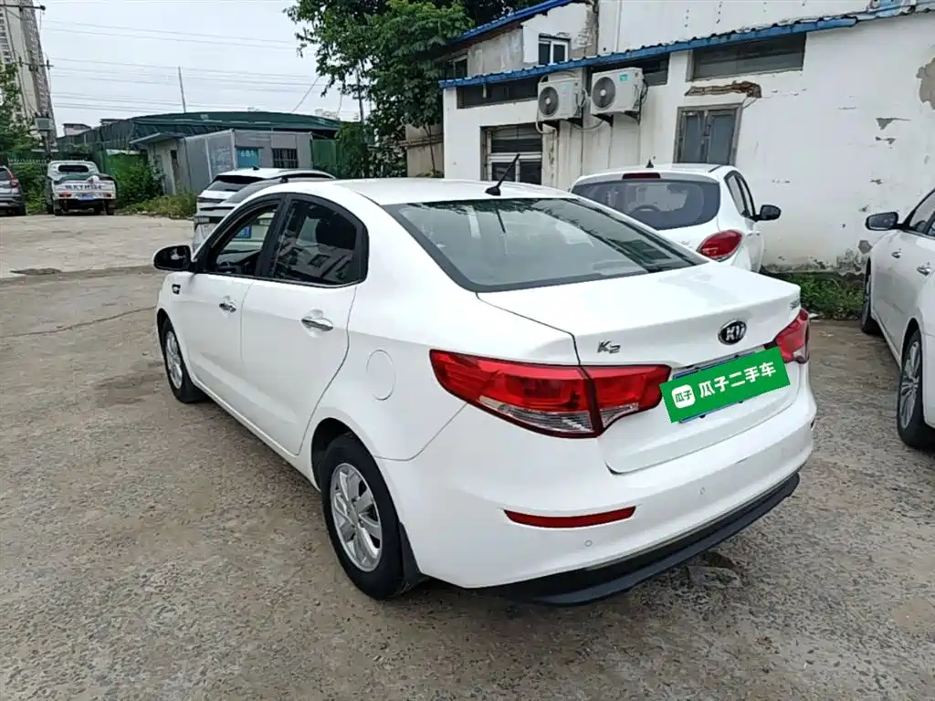 Kia K2 2015 Sedan 1.4L MT GLS фото 5