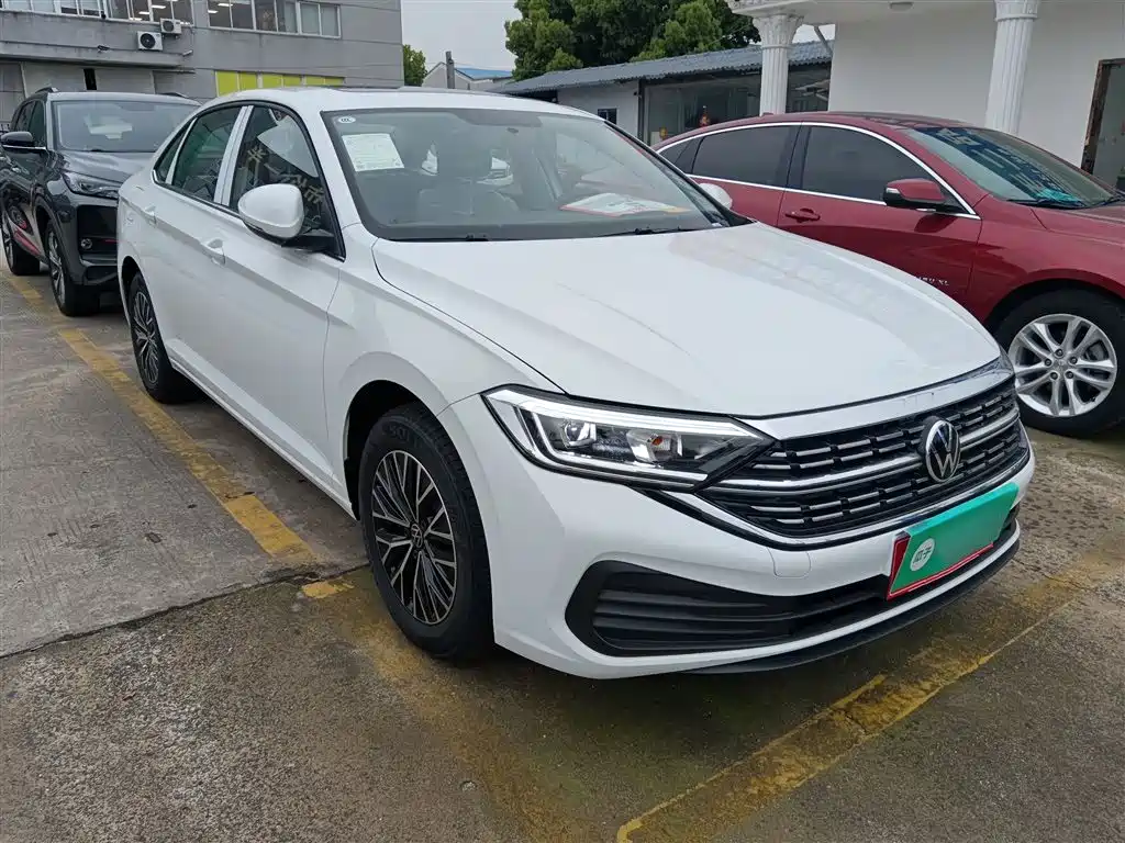 Volkswagen Sagitar 2025 Model Year Facelift 200TSI DSG Soaring Edition фото 4