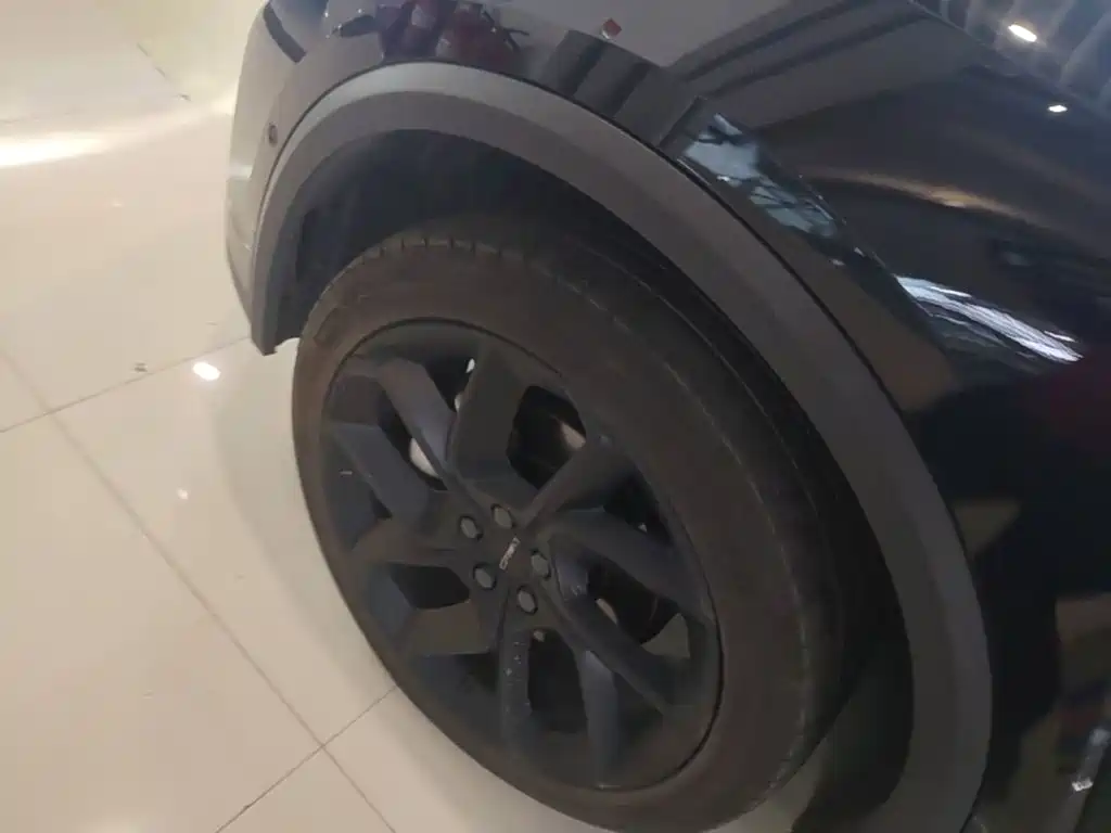 Lynk & Co 01 2024 2023 2.0TD 4WD Dark Night Edition