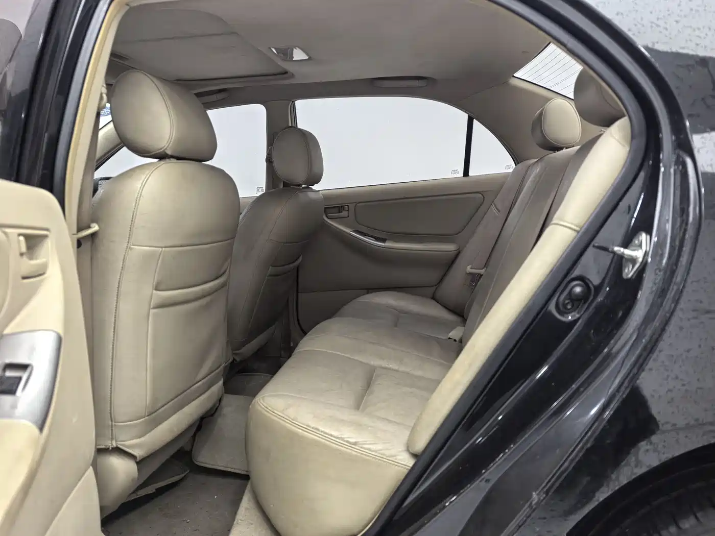 Toyota Corolla 2013 1.6L Manual Excellence Edition фото 5
