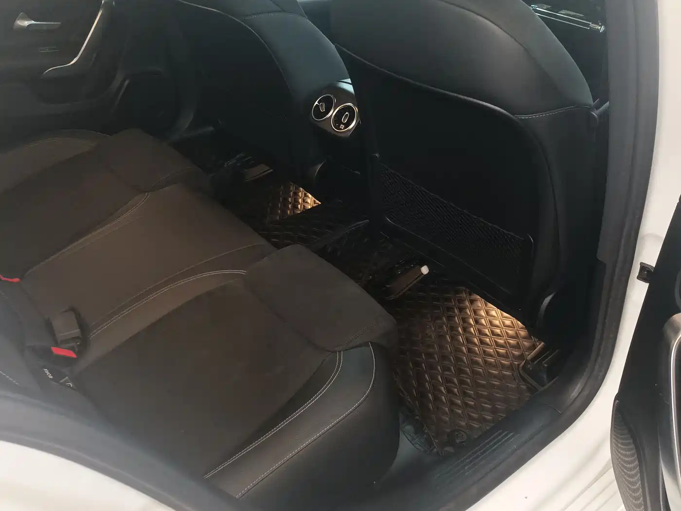 Mercedes-Benz A-Class 2020 Facelift A 200 L Sport Sedan Fashion фото 10