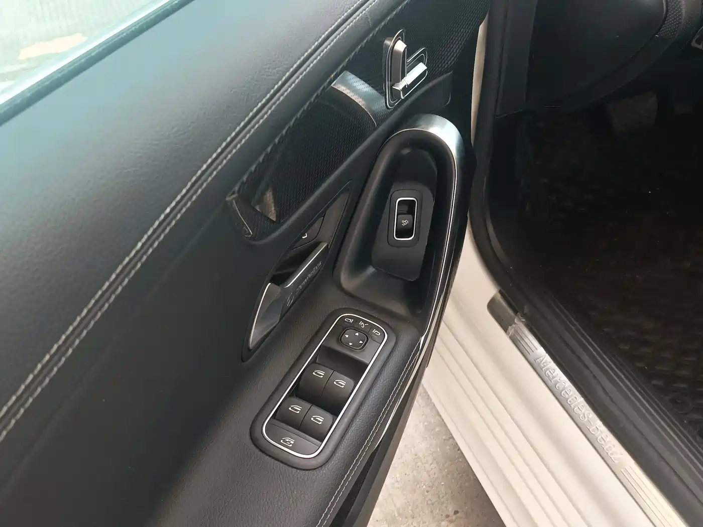Mercedes-Benz A-Class 2020 Facelift A 200 L Sport Sedan Fashion фото 4