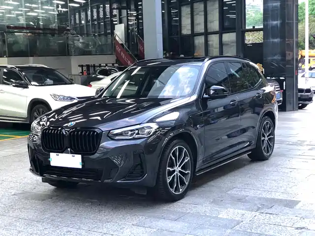 BMW X3 2022 xDrive30i Leading M Night Package