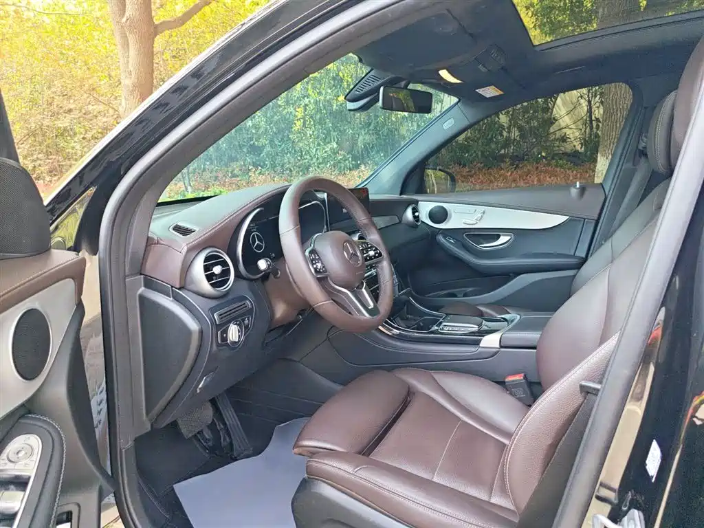Mercedes-Benz GLC 2022 Facelift III GLC 260 L 4MATIC Dynamic фото 15