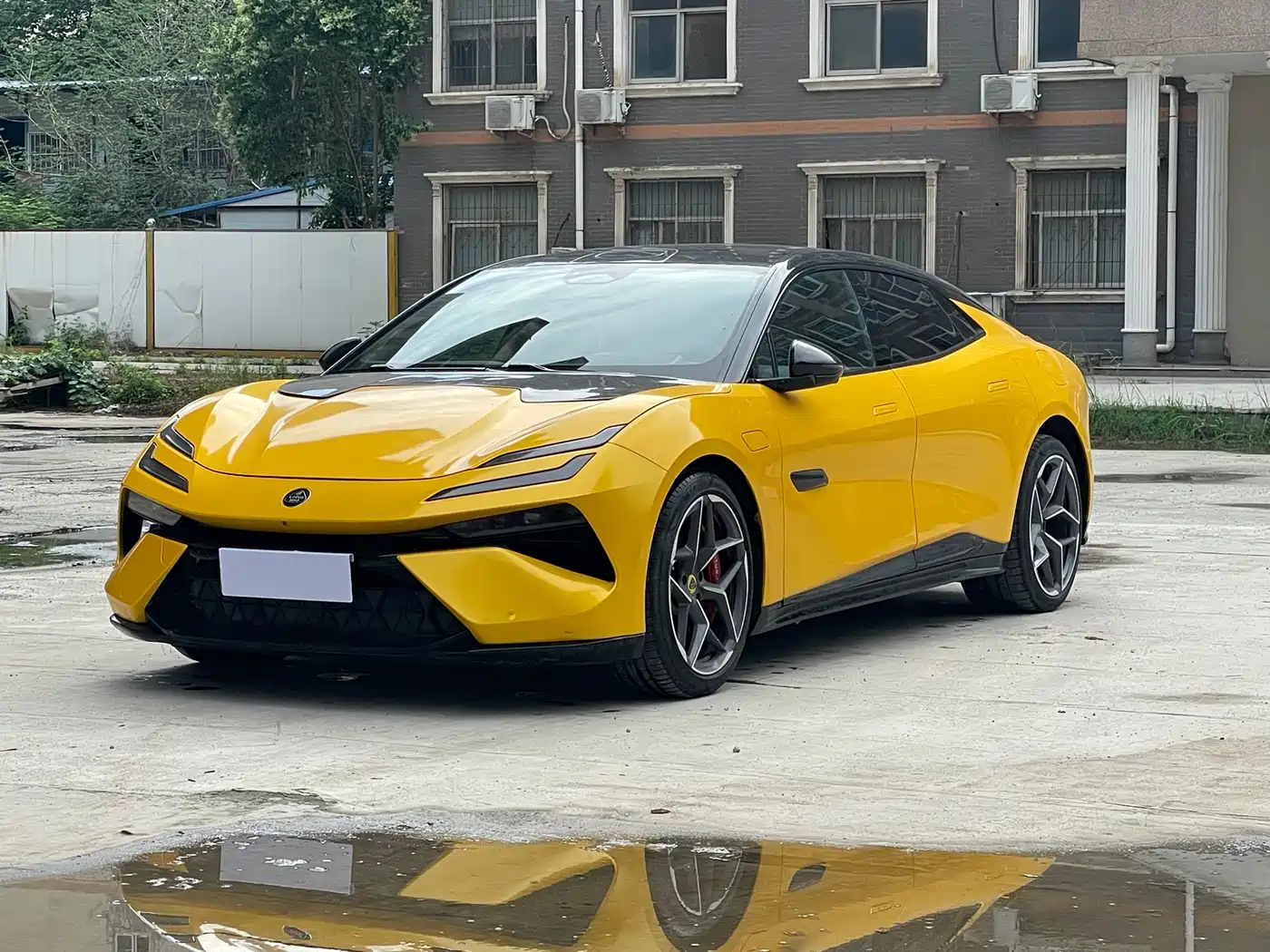 Lotus Cars EMEYA Blossom 2024 EMEYA R+
