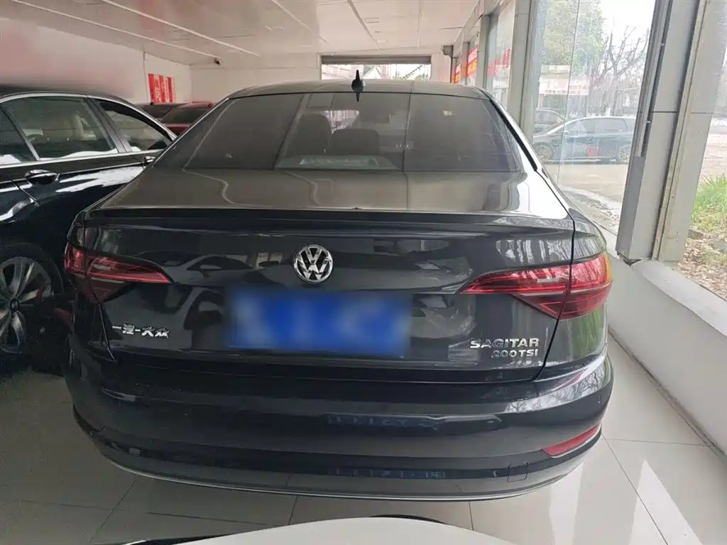 Volkswagen Sagitar 2021 200TSI DSG Surpassing Edition фото 6