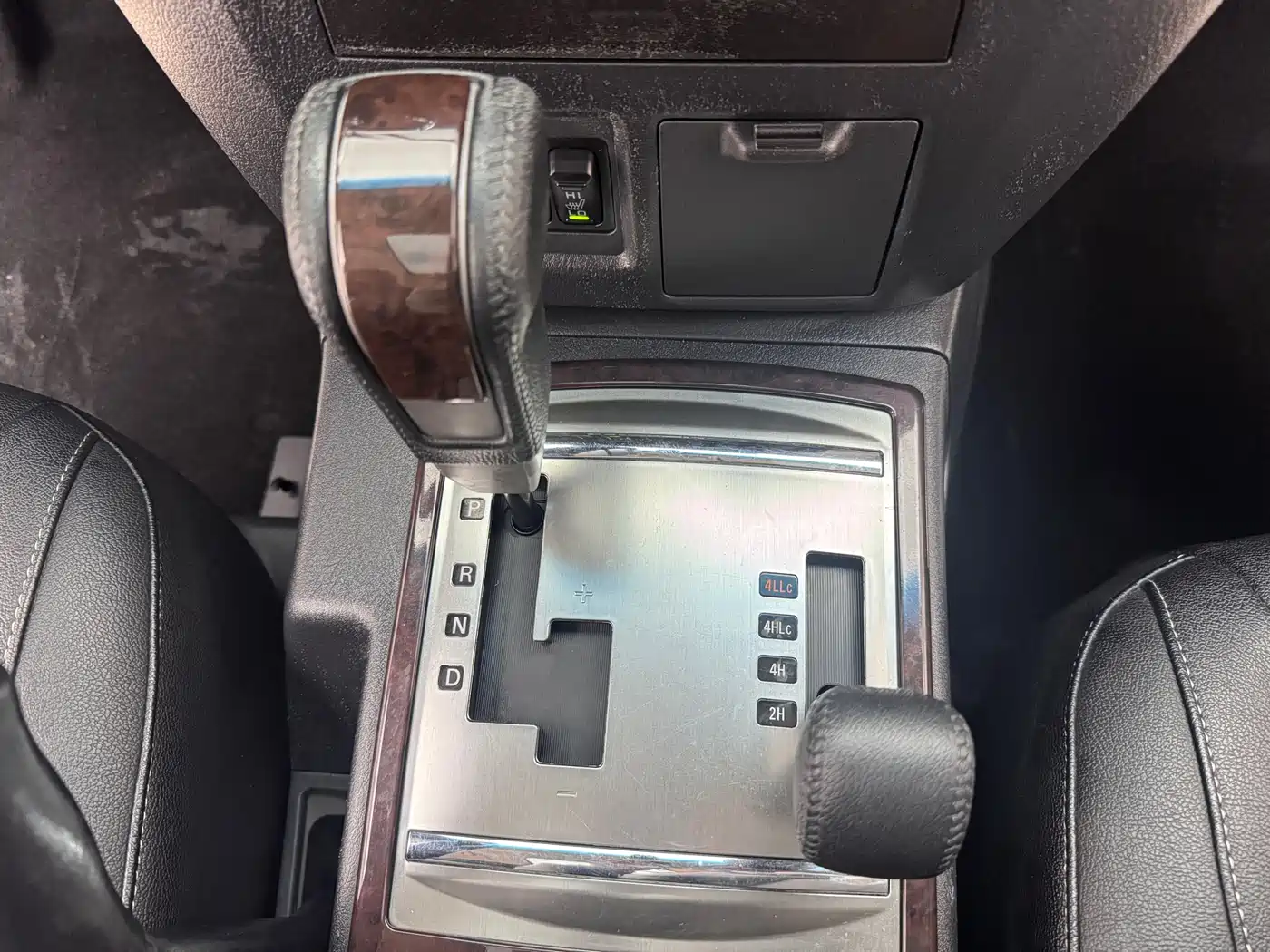 Mitsubishi Pajero (Import) 2018 3.0L Automatic Comfort Version фото 13
