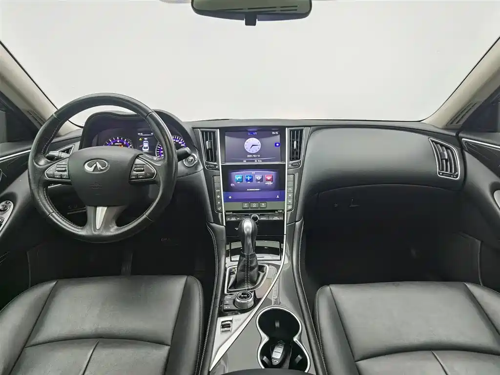 Infiniti Q50L 2016 Model 2.0T Comfort Edition фото 5