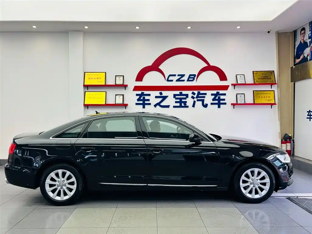 Audi A6L 2014 30 FSI Luxury фото 8