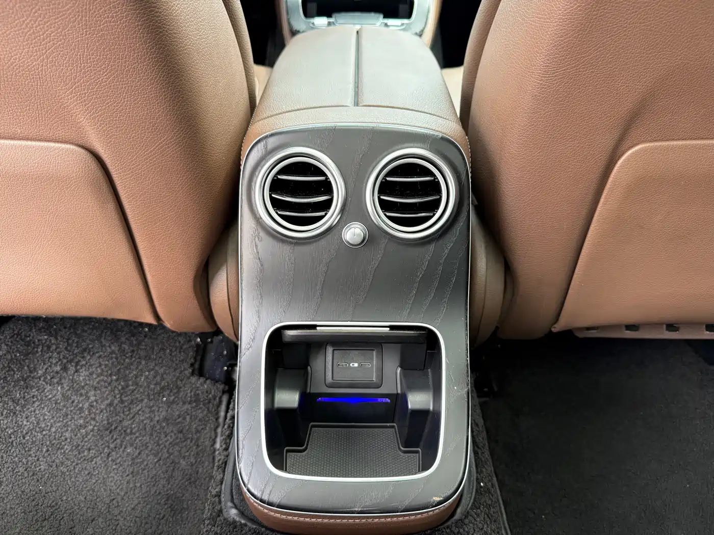 Mercedes-Benz E-Class 2021 E 300 L Sport Fashion фото 13