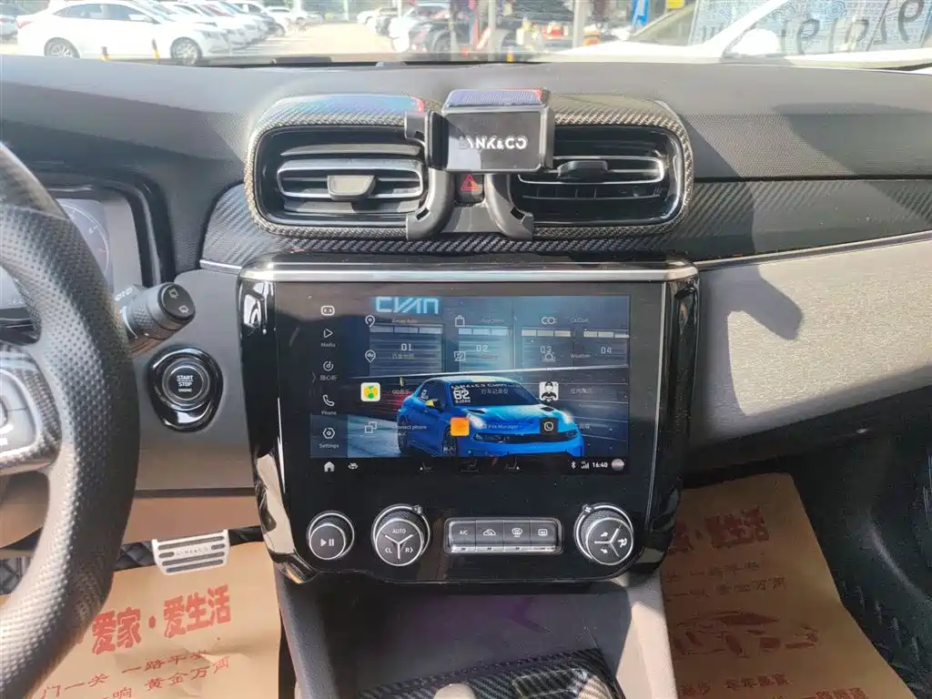 Lynk & Co 02 2018 1.5T DCT 2WD Power Pro Edition China V фото 13