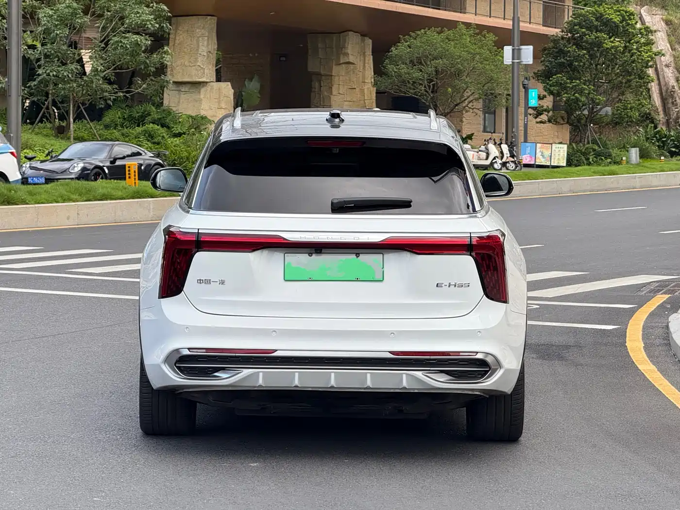 Hongqi E-HS9 2022 660km Qi Chang Edition (6-seater) фото 18