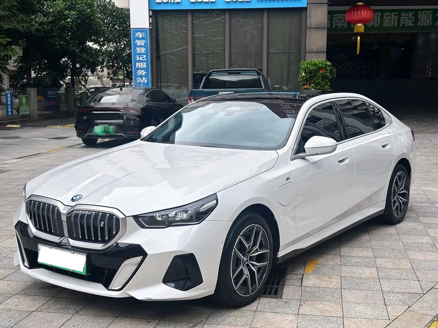 BMW i5 2024 eDrive 35L M Sport Package