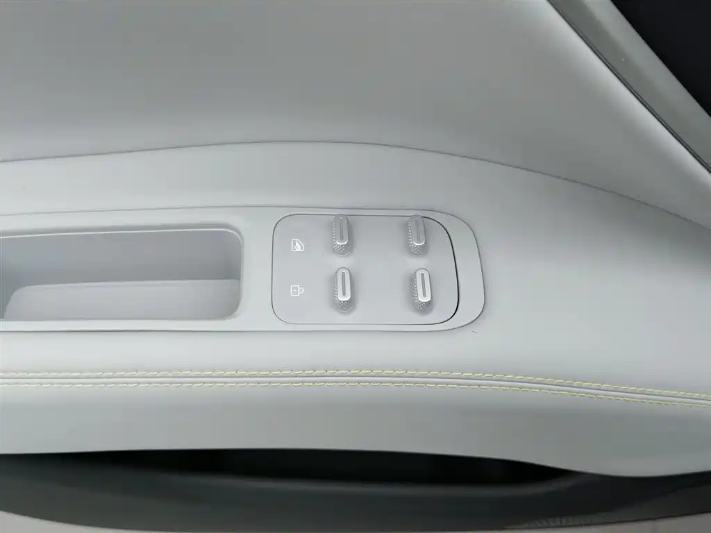 Avatr 11 2025 Facelift Max Range Extender фото 9