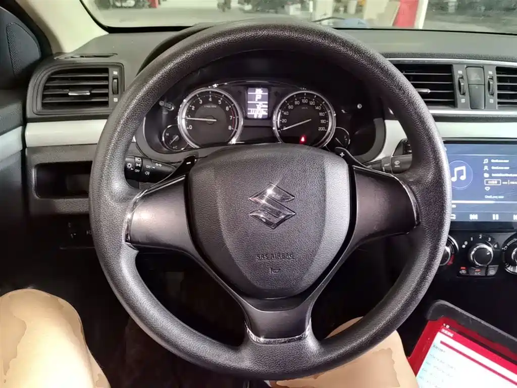 Suzuki Alivio 2016 2015 1.6L Automatic Comfort