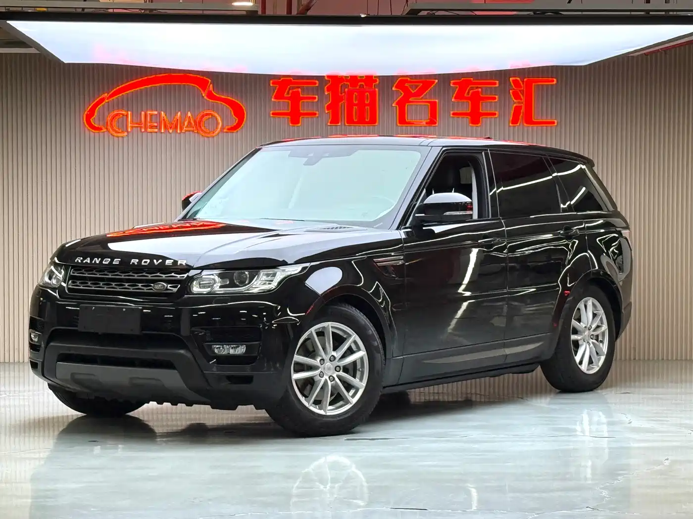 Land Rover Range Rover Sport 2017 3.0 SC V6 SE