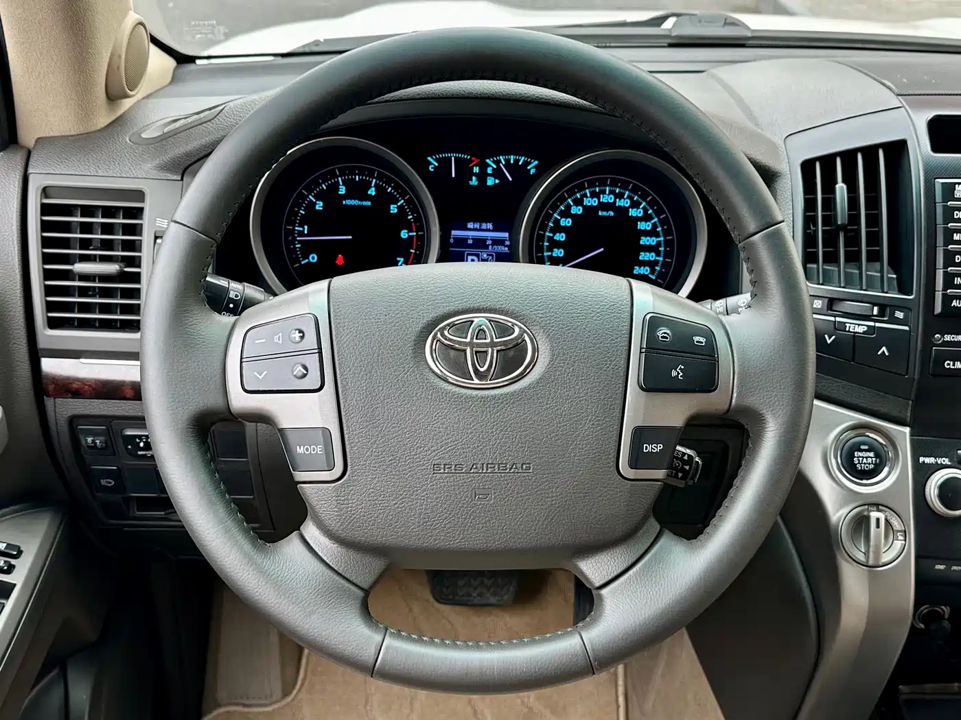 Toyota Land Cruiser 2007 4.7L Automatic VX-R фото 7