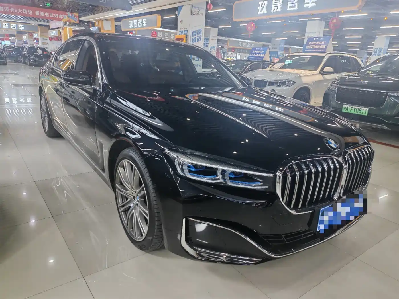 BMW 7 Series 2022 740Li xDrive Executive Luxury Package фото 6